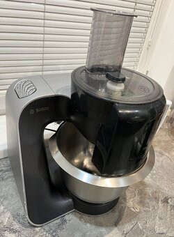 Bosch MUM 58M59 1000w kuchynsky robot - 8