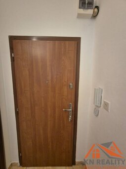 Na predaj veľká garsónka s balkónom Komárno - 8