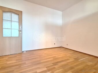 Predaj - 2-izb. - … - 8
