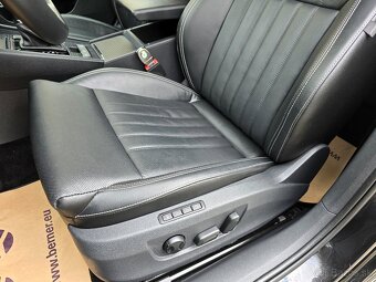 Škoda Superb Premium Edition 147kW KESSY vyhr.čelné sklo sed - 8
