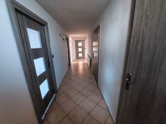 RD na PREDAJ v krásnom prostredí - Nová Osada, m. časť KOMÁR - 8