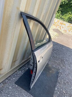 Predám predne 2x ľavé a pravé – VW Golf 6 (2009-2012) - 8