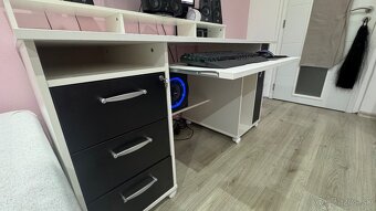 Písací stôl s priestorom pre PC, monitor a výsuvnou klávesni - 8
