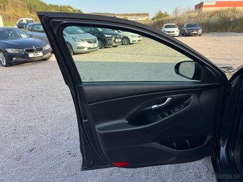Hyundai i30 CW 1.6 CRDi mHEV Style DCT - 8