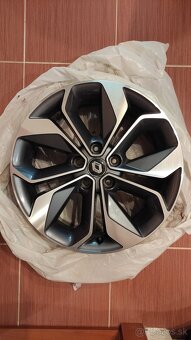 RENAULT MEGANE IV Grand Tour 7,5x18 ET46 5x114,3 403006336R - 8