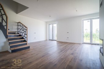 Novostavba 4-izbového rodinného domu v podhorí Tatier - 8