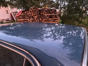 Mercedes - Benz 240d - 8