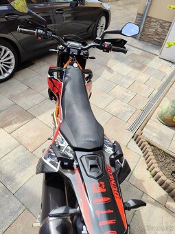 Ktm 690 smc r - 8