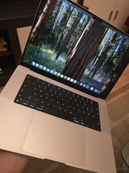 MacBook PRO (2021) M1 Pro 512gb 16in - 8
