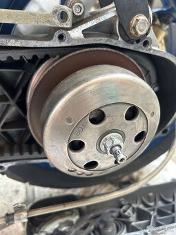 Aprilia sr 50(70) - 8