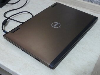 extra velky notebook Dell Vostro 3750 17", Win 11, i7, SSD - 8