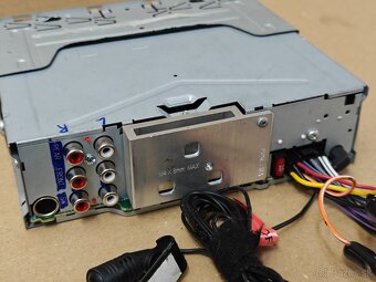 Predám autorádio JVC KD-R951BT - 8