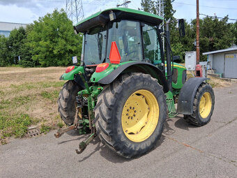 Predám John Deere - 8