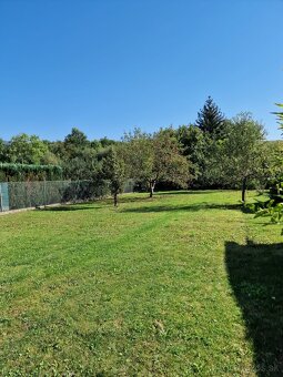Na predaj rodinný dom s veľkým slnečným pozemkom 968m2 - 8