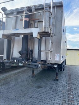 Prodáme sklápěcí návěs zn. Schwarzmuller 55 m3, ALU. - 8