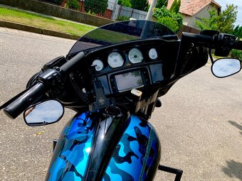 Harley Davidson Street Glide 1600 - 8