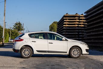 Renault Mégane 1.6 16V Expression - 8