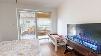 Na predaj 4-izbový bungalov s garážou a krytou terasou – Hru - 8