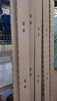 Obchodné regále - 8