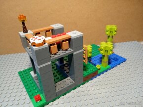 21158 LEGO Minecraft The Panda Nursery - 8