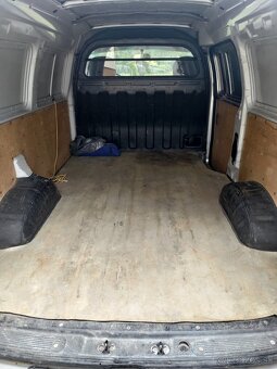 Predám Hyundai H1 2,5l CRDI dodávka - 8