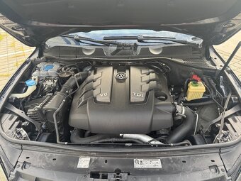 Volkswagen Touareg 3.0 V6 TDi - 8