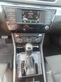 Škoda Superb 2,0 TDI combi,automat - 8