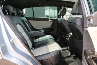 Kia Sportage 1.6 T-GDi GT-Line 4WD A/T - 8
