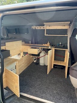 Transporter T5 - 8