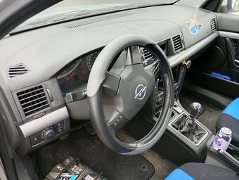 Predám Opel Vectra 1.9 nafta - 8