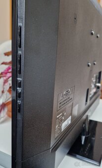 Televízor LCD Panasonic VIERA TX-L24X5E - 8