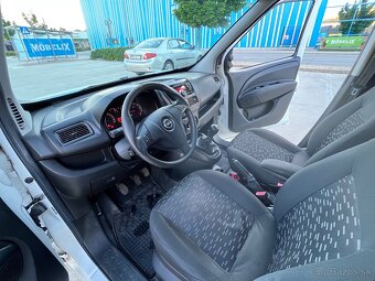 Opel Combo - 8
