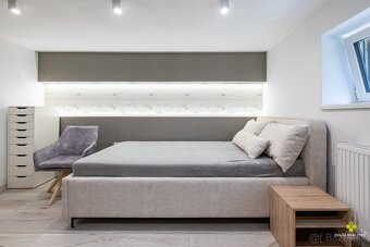 Rodinný dom s bazénom a garážou – Malá Lehôtka, Prievidza - 8