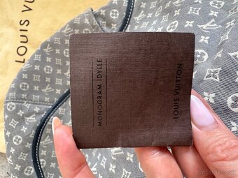 Kabelka Louis Vuitton z limitovanej edicie - 8