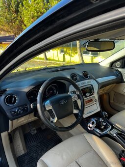 Ford mondeo mk4 2.0tdci 103kw Ghia - 8