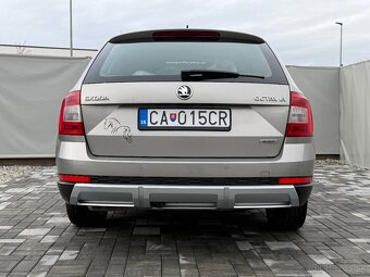 Škoda Octavia SCOUT 2.0 TDI DSG 4x4 ŤAŽNÉ 178000 KM - 8