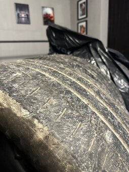 Continental PremiumContact 6 255/50 R20 DOT 2323 - 8