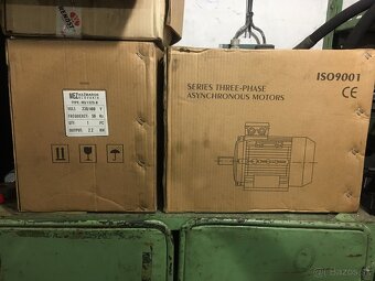Nový trojfázový 2.2kw elektromotor - 8