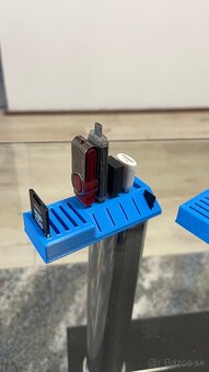 Držiaky AKU náradia/baterií - 8