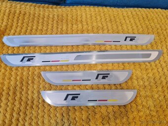 R-LINE prahové lišty VOLKSWAGEN - 8