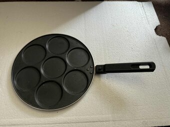 Wok, panvice, pokrievky - 8