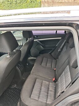 Škoda Octavia 2.0 TDI CR DSG 2012 - 8
