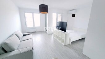 MODERNÝ 1,5i byt, BORY, LOGGIA, PARKING, Mateja Encingera - 8