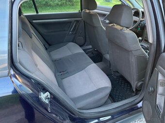 Opel vectra 2.2 TDi 92kw combi - 8