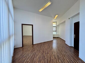 Podnikateľský objekt na predaj v centre mesta, Ružomberok - 8