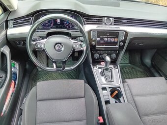 Volkswagen Passat 2.0tdi DSG,Led,Panoráma - 8