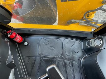 JCB 4CX Joystic - 8