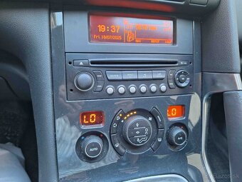 Predám Peugeot 3008 1.6HDi - 8