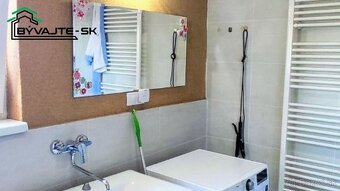 NA PREDAJ Rodinný dom v Sebedraží, okres Prievidza - 8