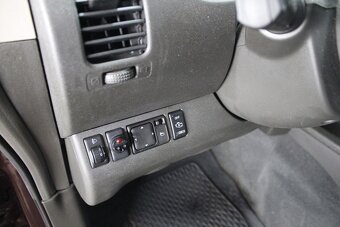 Nissan Navara DoubleCab 2.5D A/T - 8